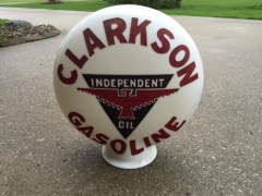 Very Rare Clarkson One Piece Etched Gas Globe