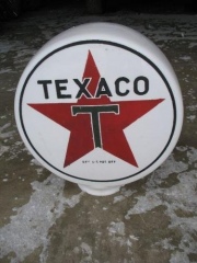Rare Early Texaco Wide One Piece Etched Gas Globe